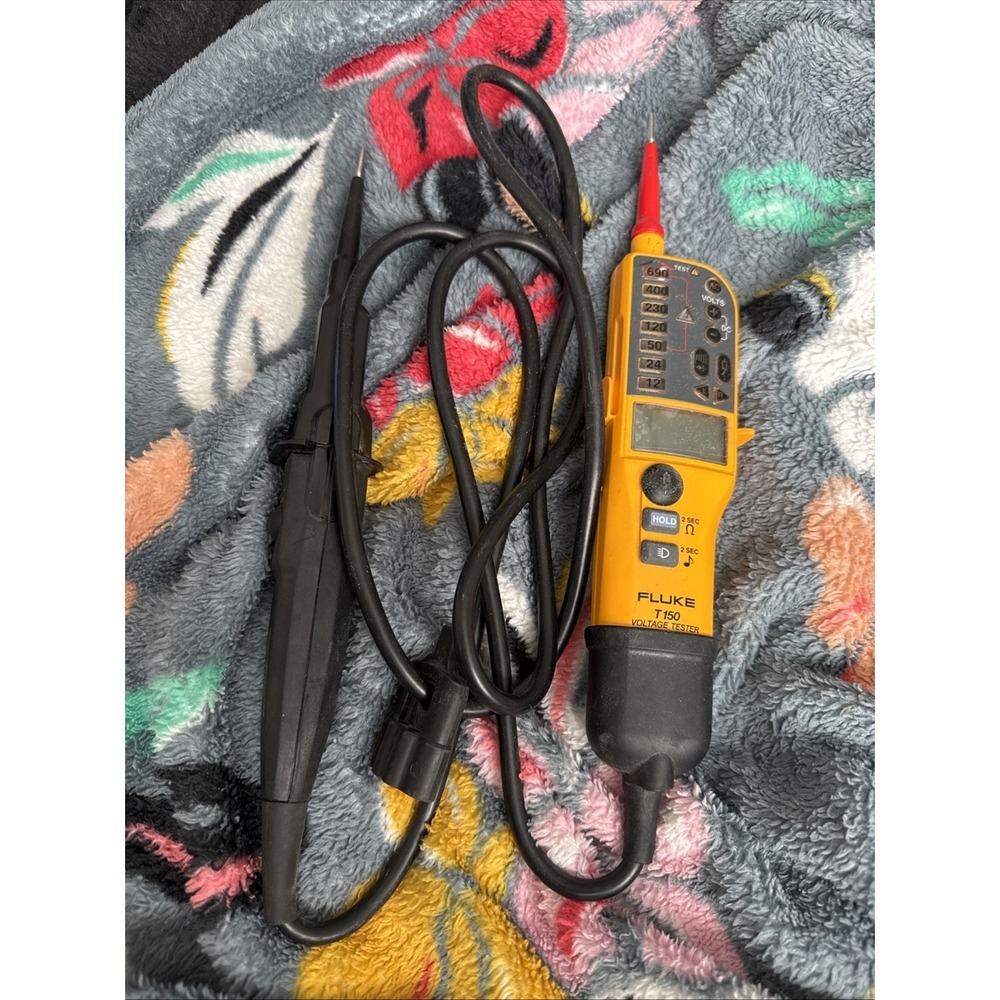 Fluke T150 Two-pole Voltage & Continuity Electrical Tester | FLUKE T150VDE